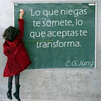 Frases Psy: lo que niegas... (Jung)